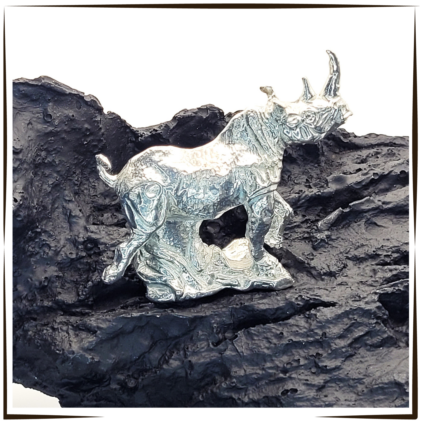 Pewter - The Black Rhino - Aquazi