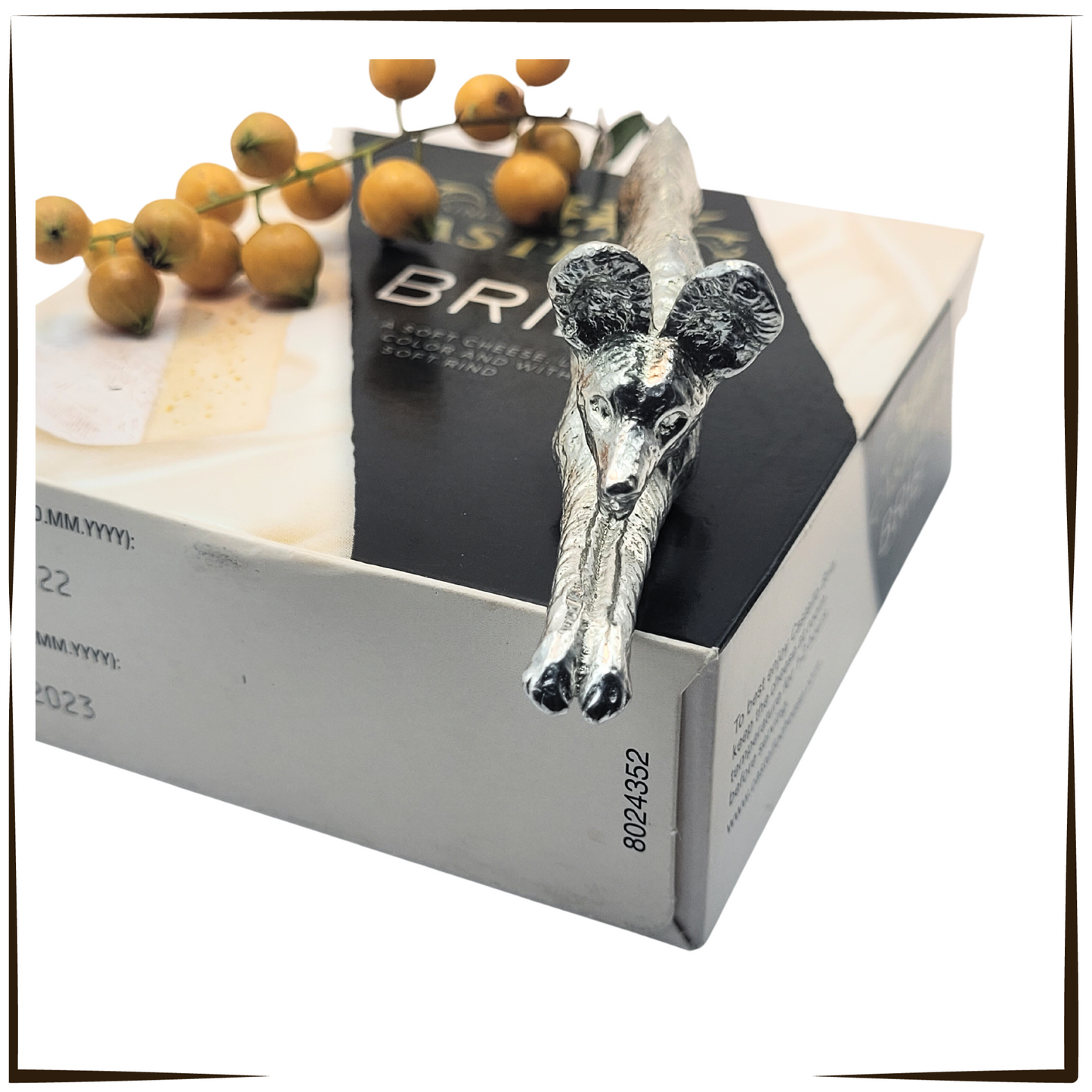 Pewter - Striking African Wild Dog - Cheese Knife