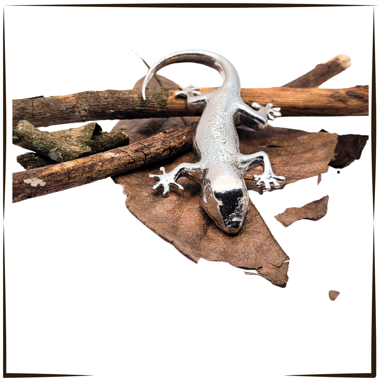 Pewter - Amazing Gecko - Bella