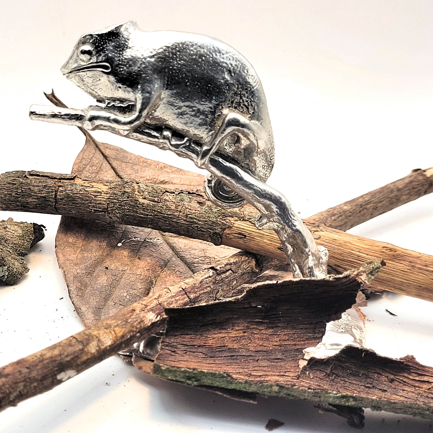 Pewter - Illusive Chameleon Dotty