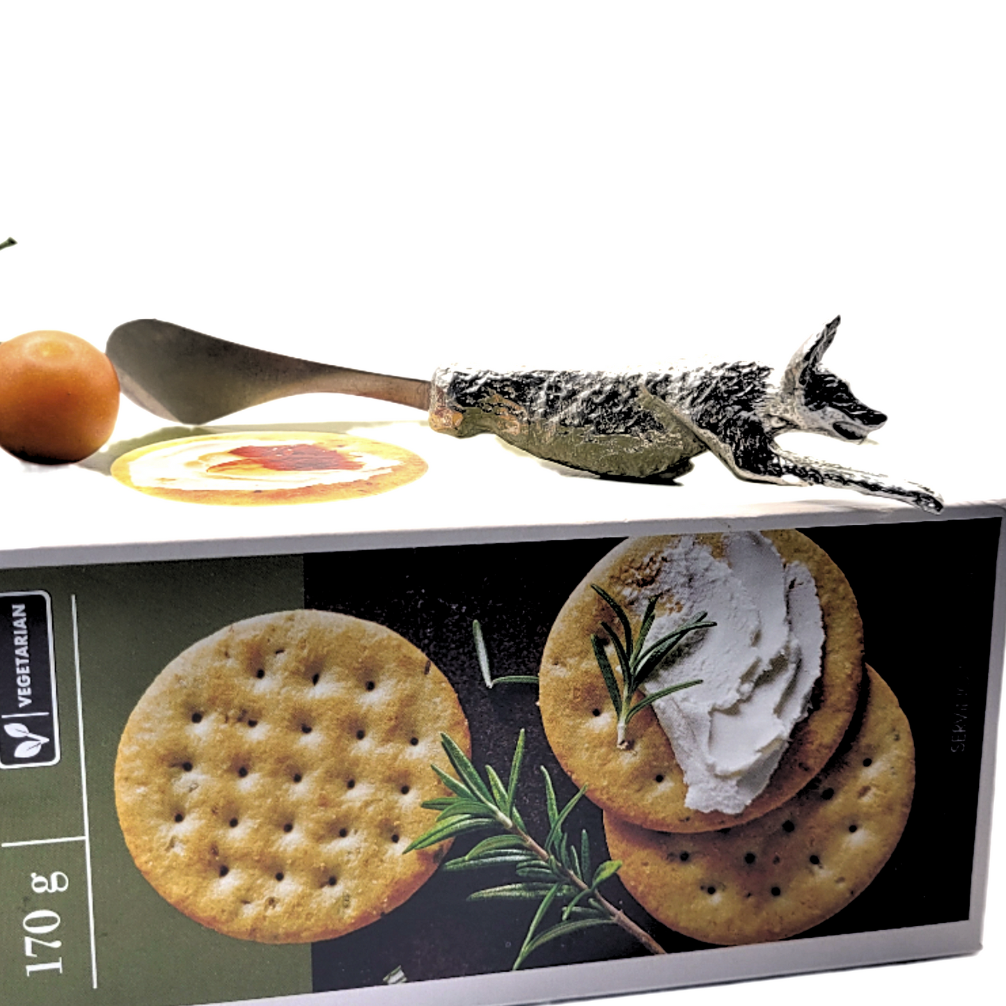 Pewter - Striking African Wild Dog - Pate Knife