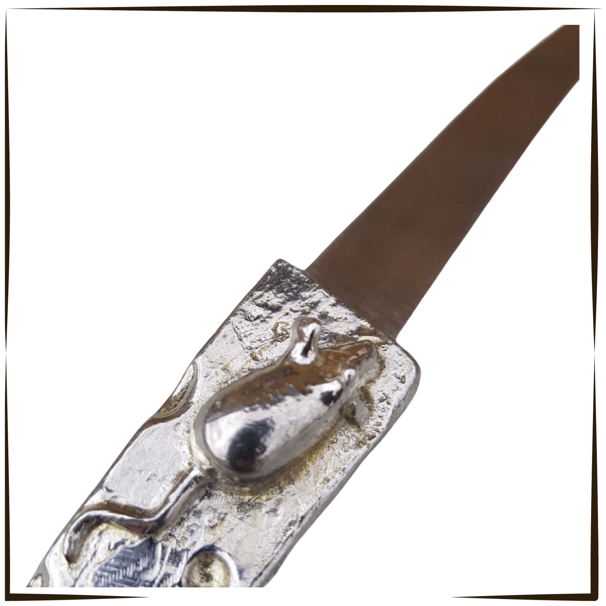 Pewter - Unique Cheese Knife with Mouse Detail