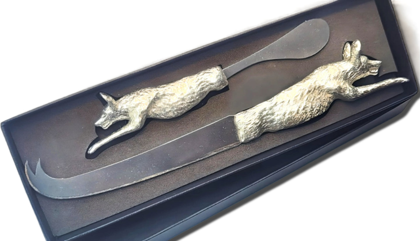 Pewter - Striking African Wild Dog - Cheese Knife