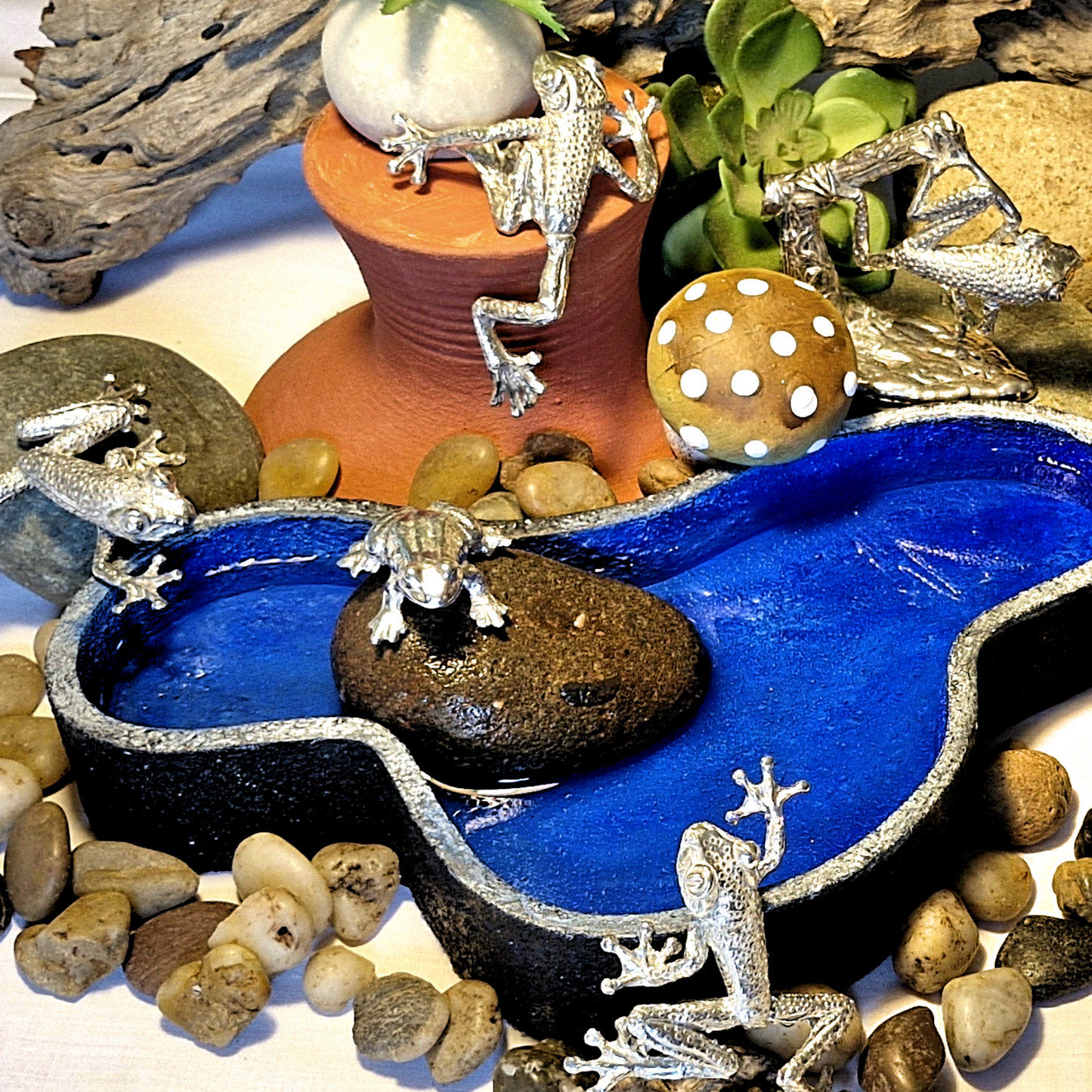 Pewter - Playful Tree Frog Collection